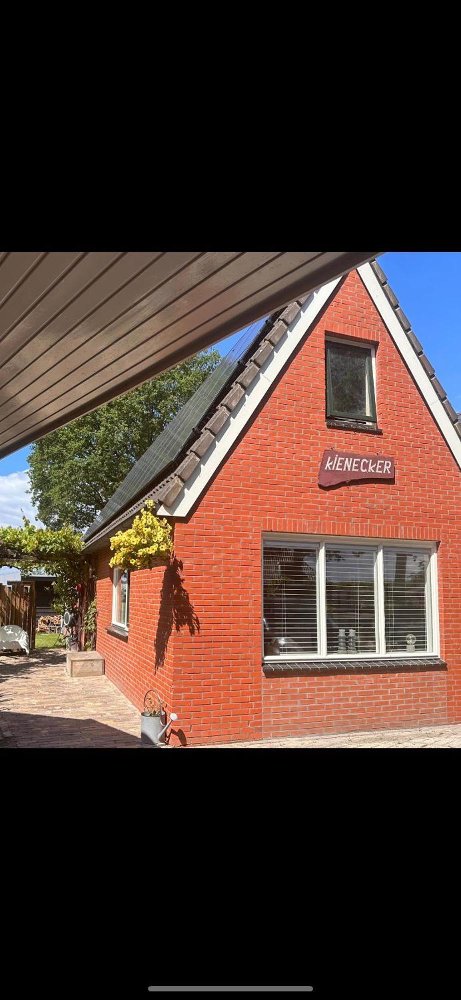 B&B Het Kleine Huisje Емен Екстериор снимка